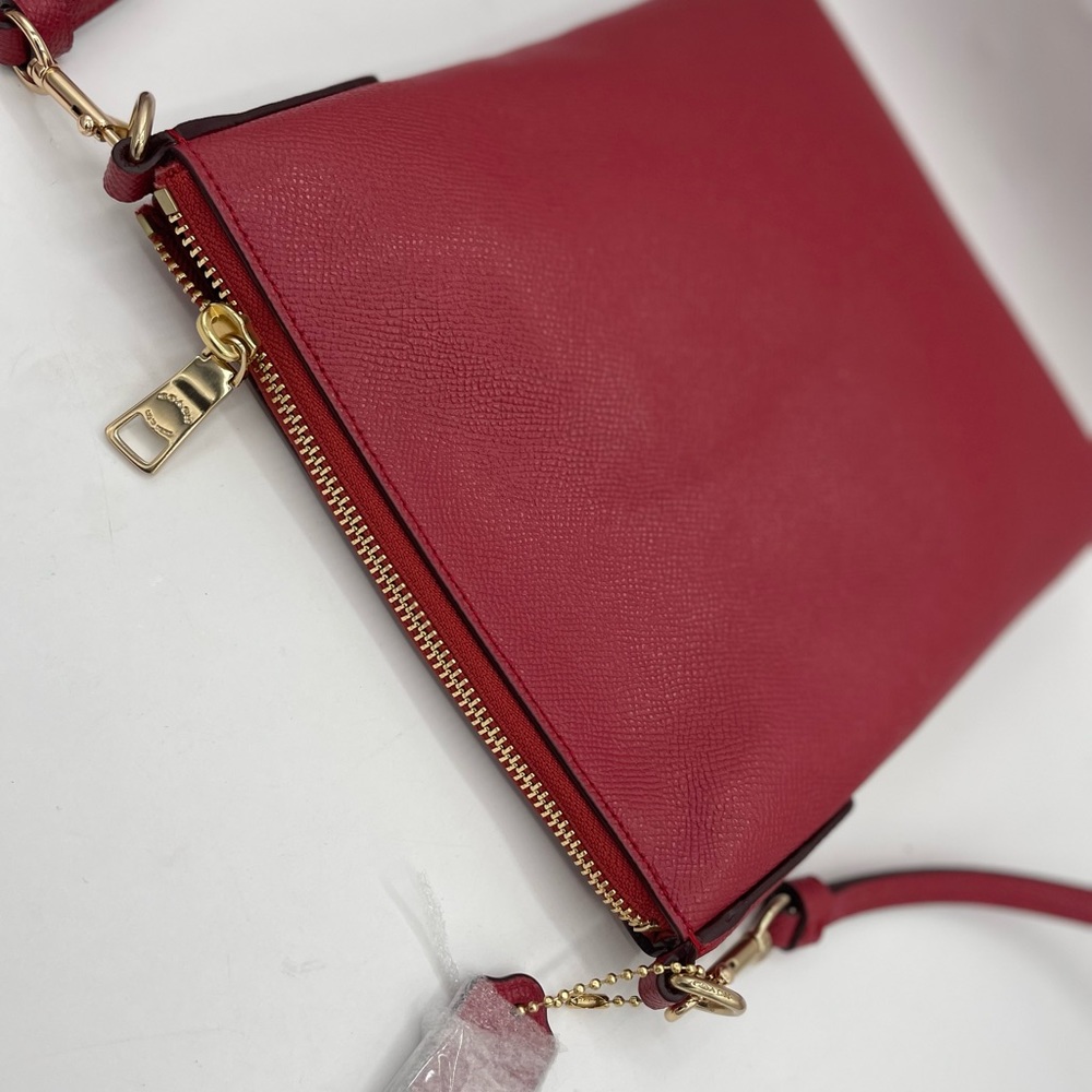 Coach Kitt Crossgrain Leather Messenger Crossbody Bag Gem